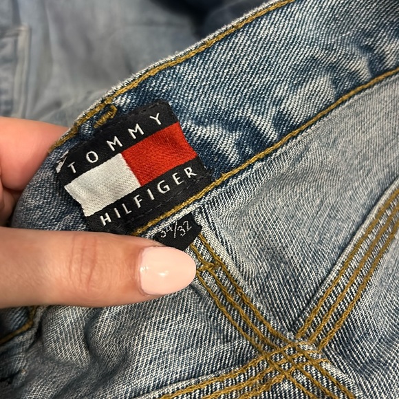 Vintage Tommy Hilfiger Mens 34x32 Baggy Wide Leg Denim Jeans Blue - Picture 2 of 9